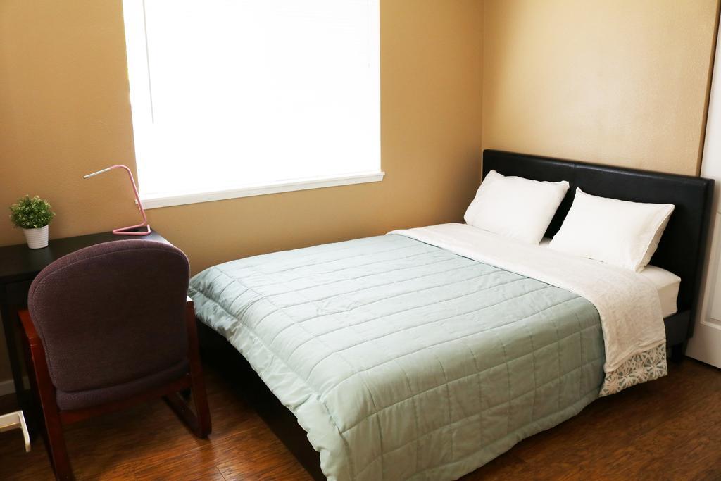 Quiet, Clean And Comfortable Room Seattle Exteriér fotografie