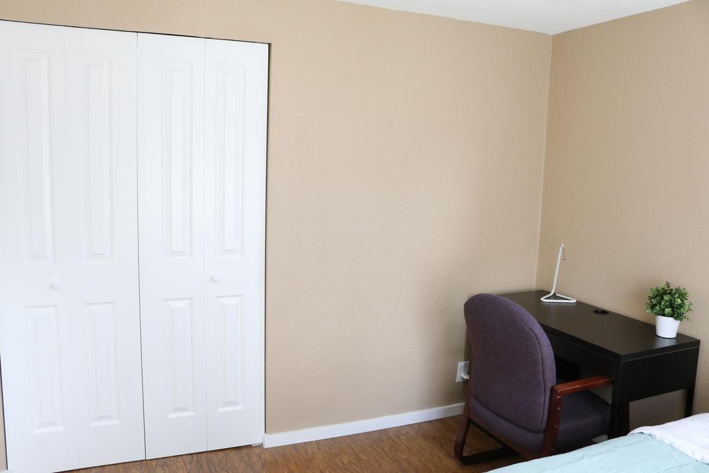 Quiet, Clean And Comfortable Room Seattle Exteriér fotografie