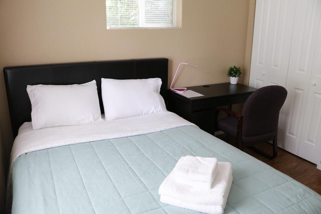 Quiet, Clean And Comfortable Room Seattle Exteriér fotografie
